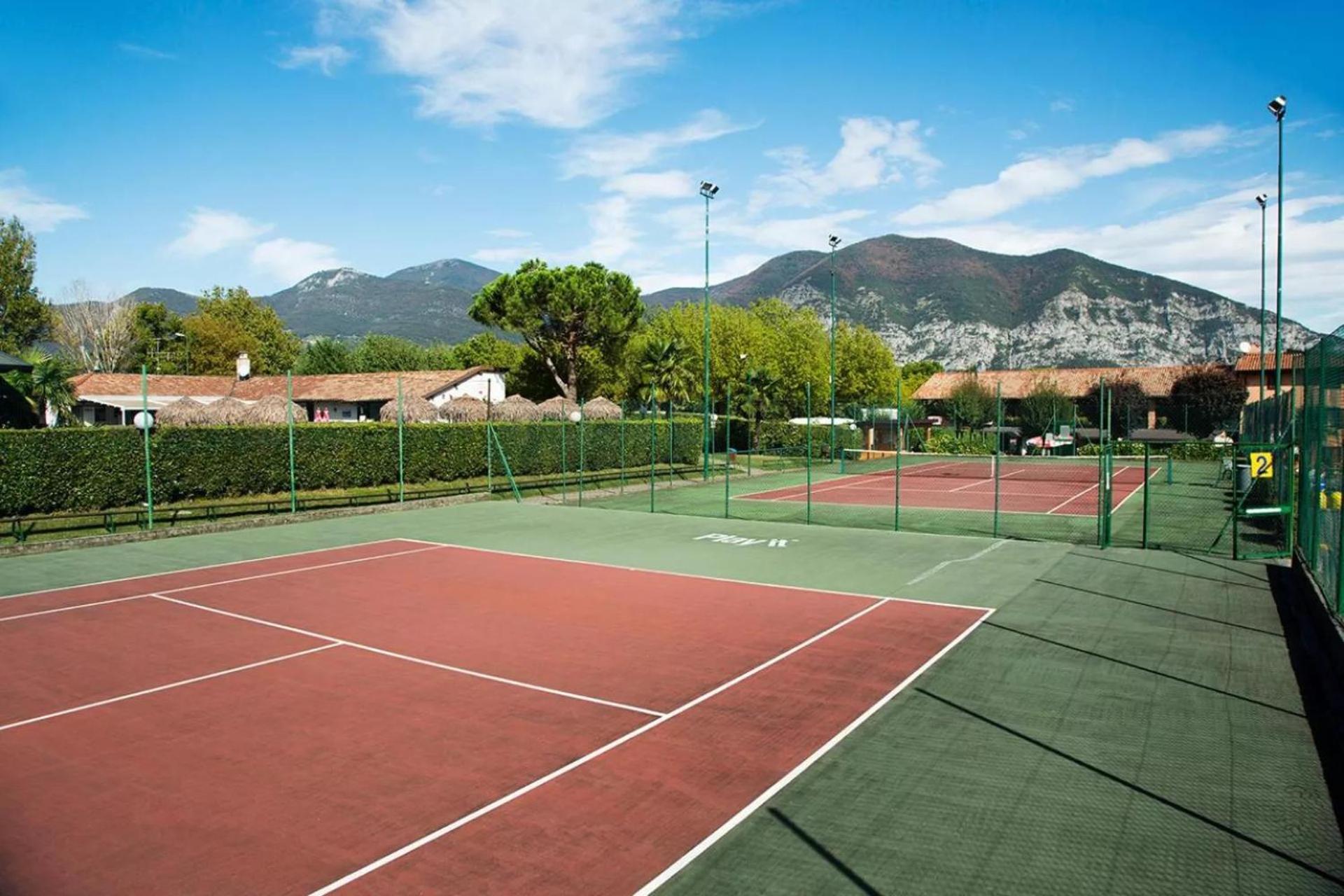 Estivo Premium Deluxe Mobile Homes On Camping Del Sole Village Iseo Ngoại thất bức ảnh