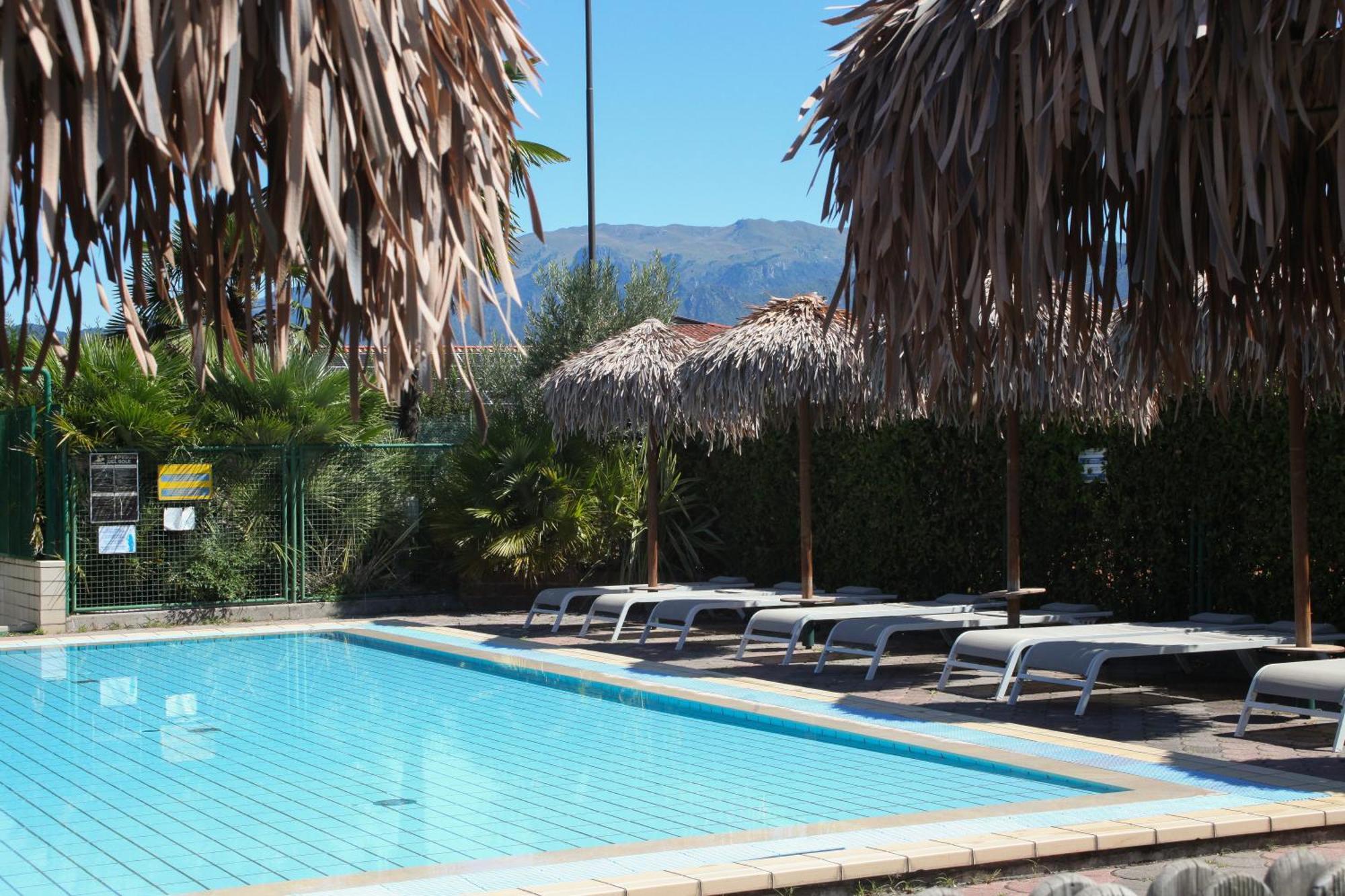 Estivo Premium Deluxe Mobile Homes On Camping Del Sole Village Iseo Ngoại thất bức ảnh