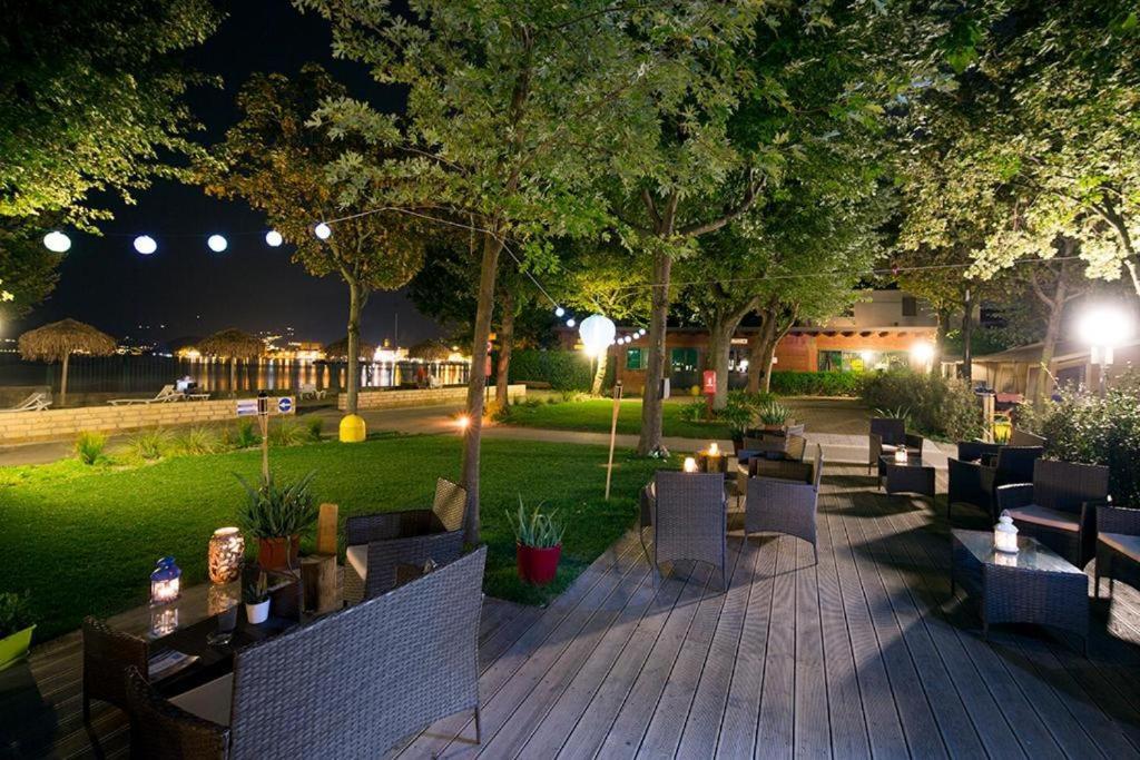 Estivo Premium Deluxe Mobile Homes On Camping Del Sole Village Iseo Ngoại thất bức ảnh